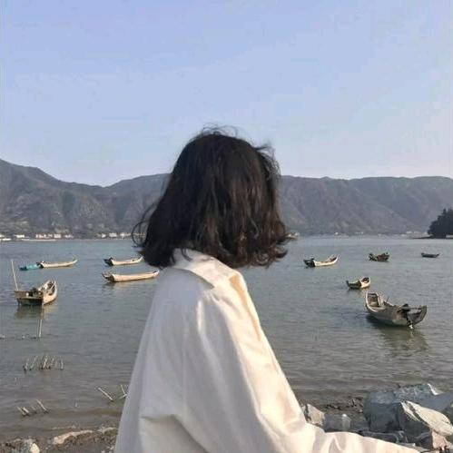 洋县知足坊鞋服店