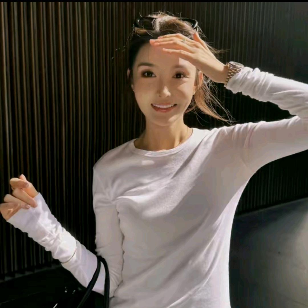 李予诺~穿搭推荐