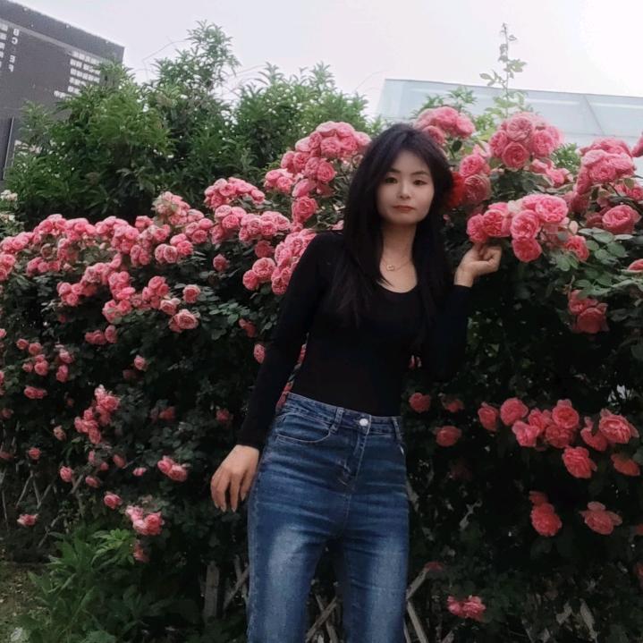 ✌︎' ֊'哇塞塞小王