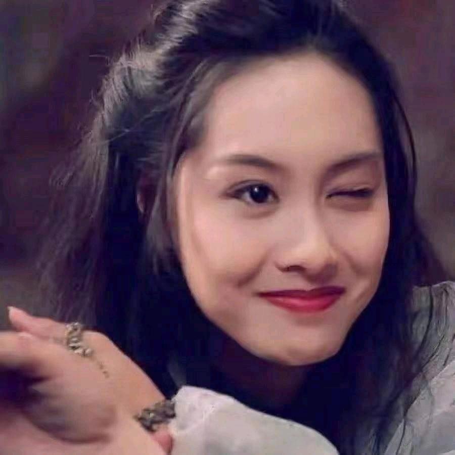 指尖微凉