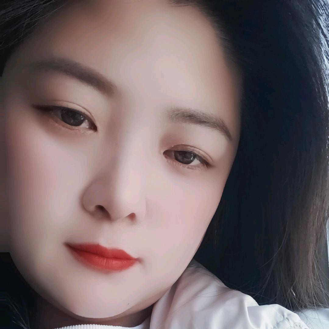 咖啡☕️配牛奶🥛