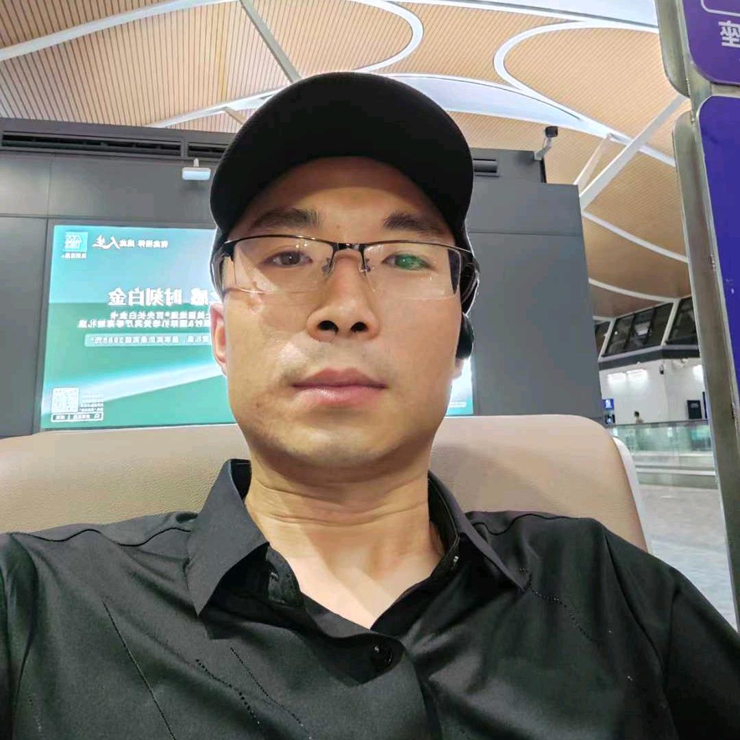 携手云宝共余生