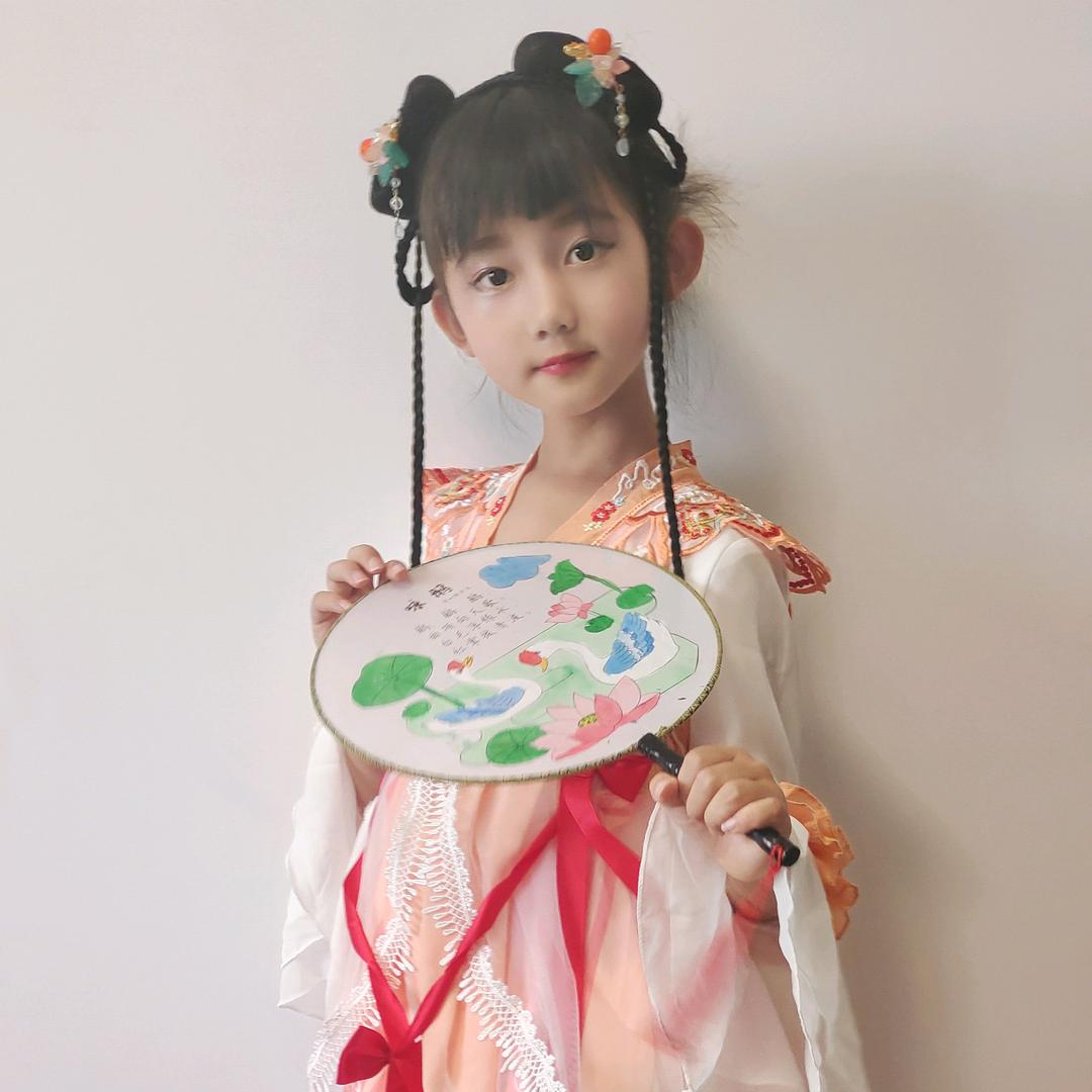 我是妮妮吖