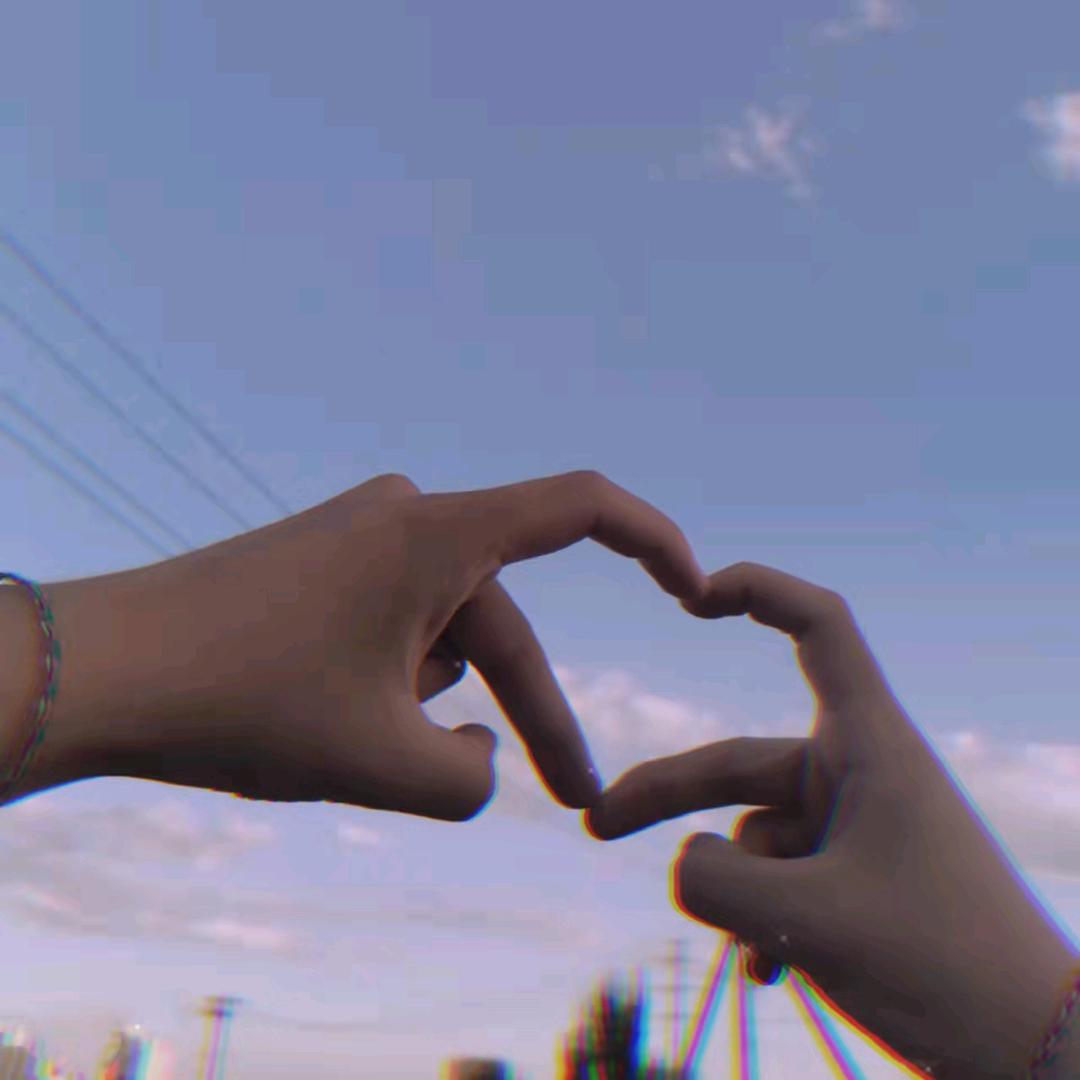 (^.^)