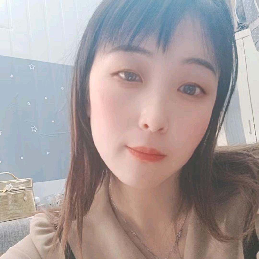 菲菲吖💋