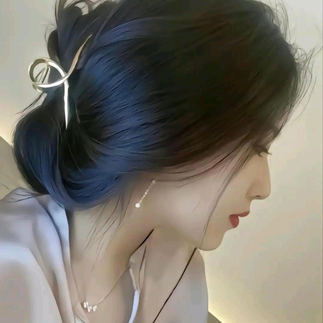 青青梅子