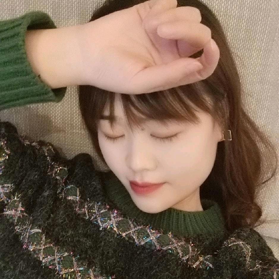 日里万机的小姐姐