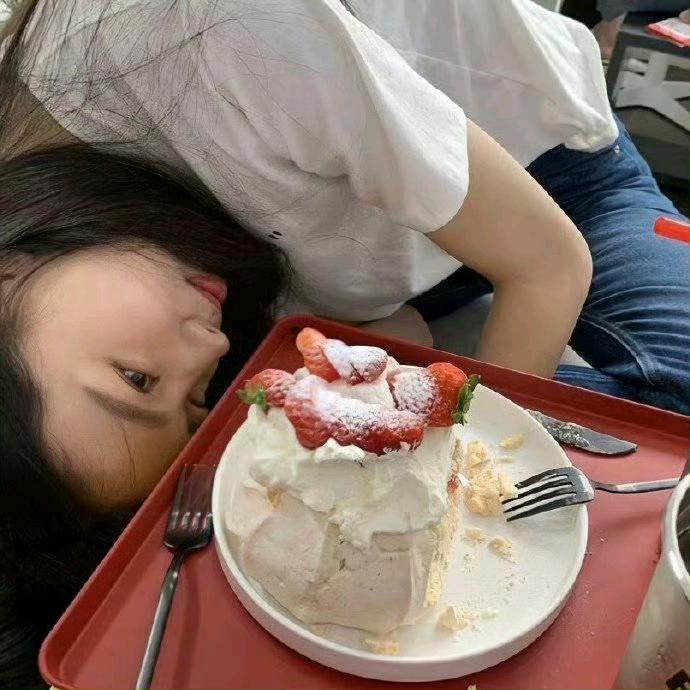 檐上月🌙