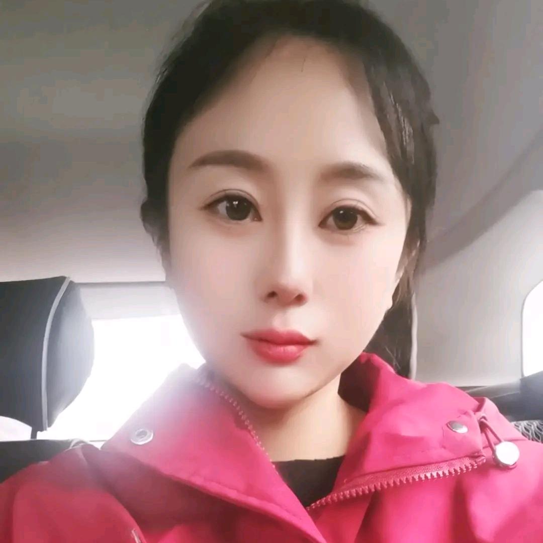 闫三妮