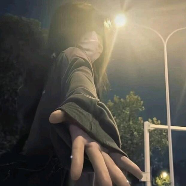 小蟹睡不着