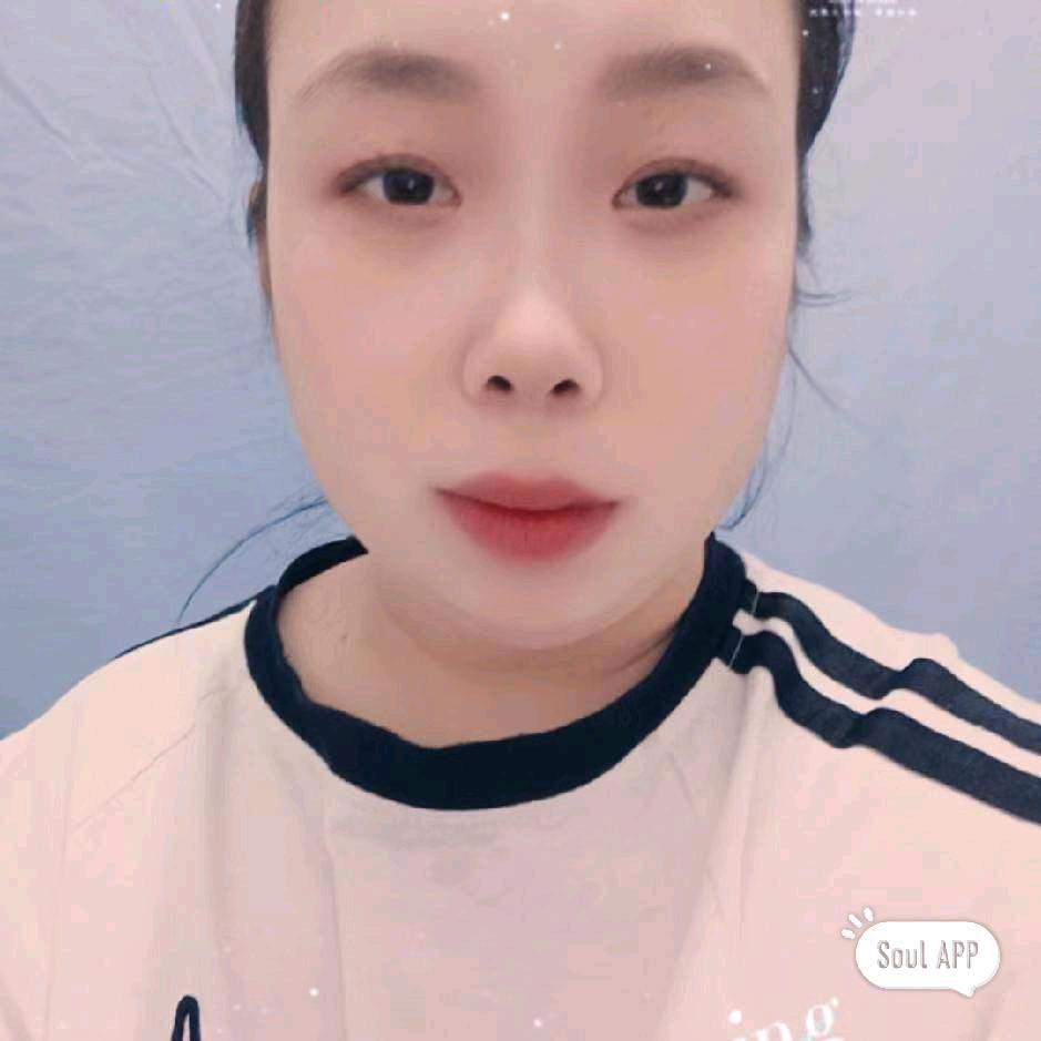 曹雪莹
