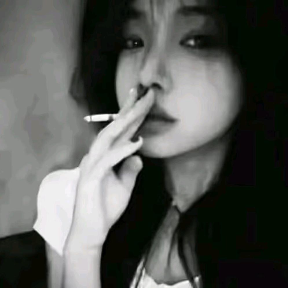 女帝.🚬
