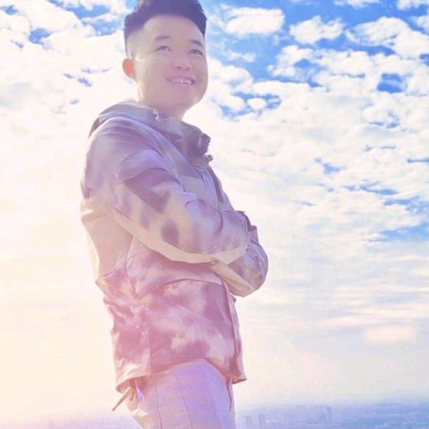 ℋღ᭄漢城小勇哥🍒࿐