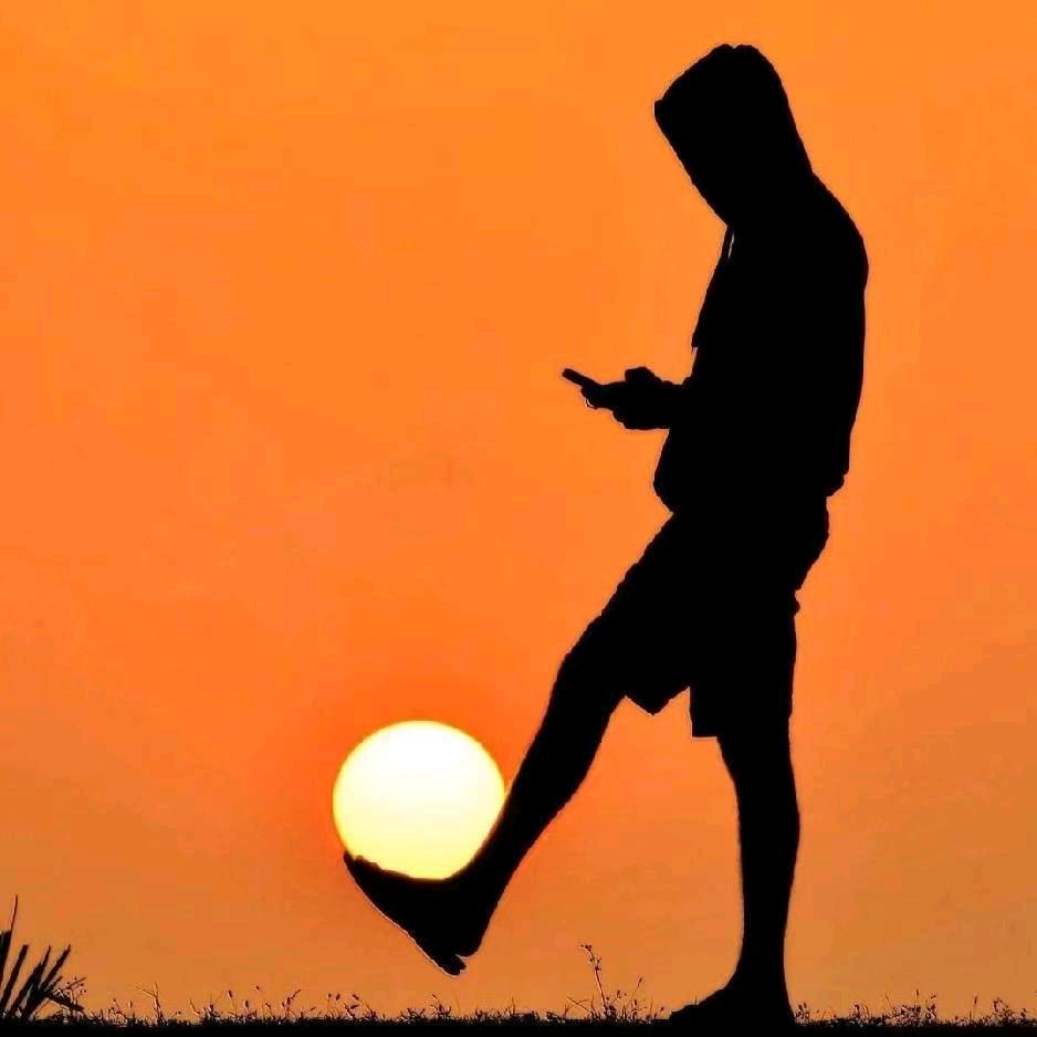 兴福《工作室》