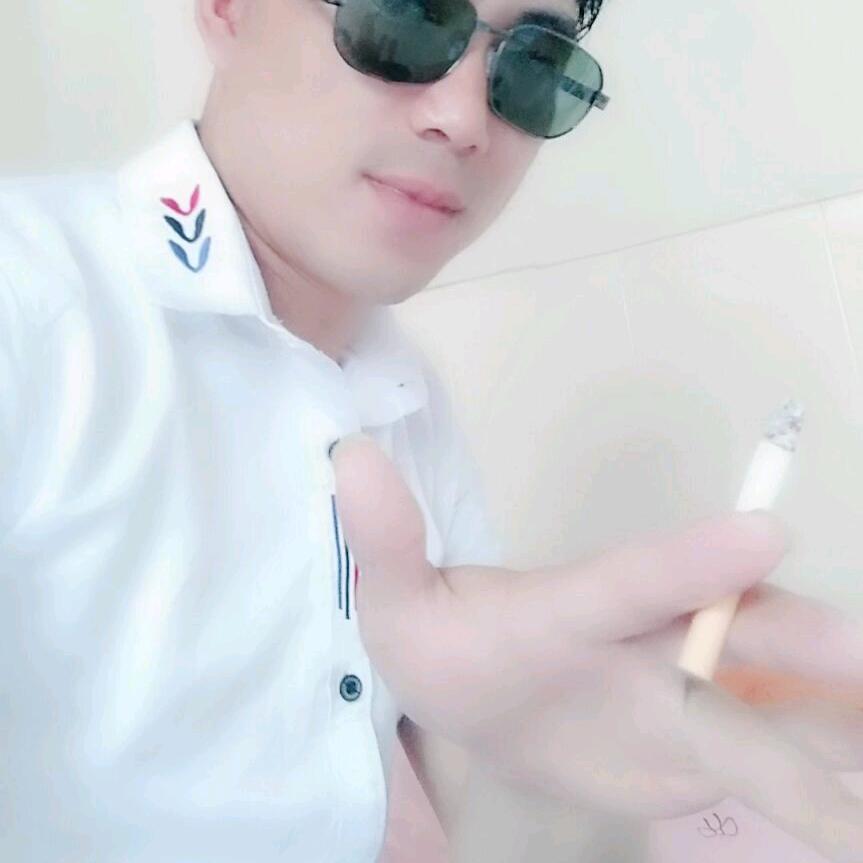 龙飞