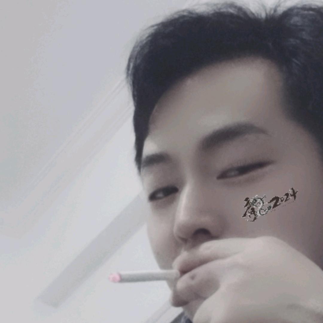 半支烟🌈🌈