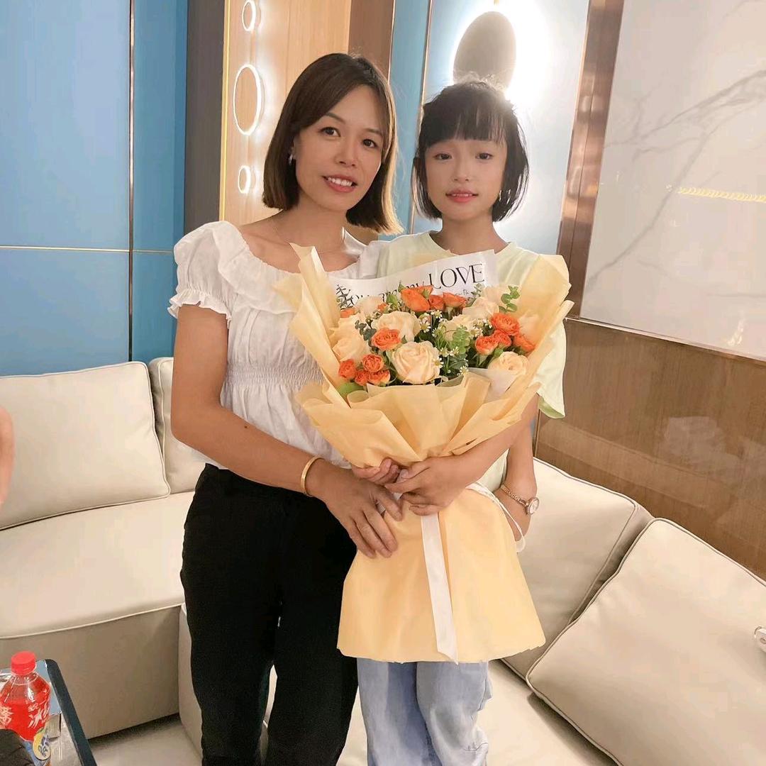 @💞ꦿ᭄ཽ࿆☞静丫头