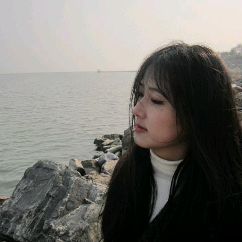 云影水