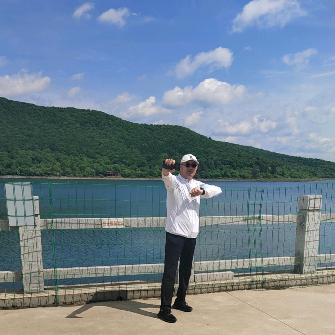 赵金良（自娱自乐）