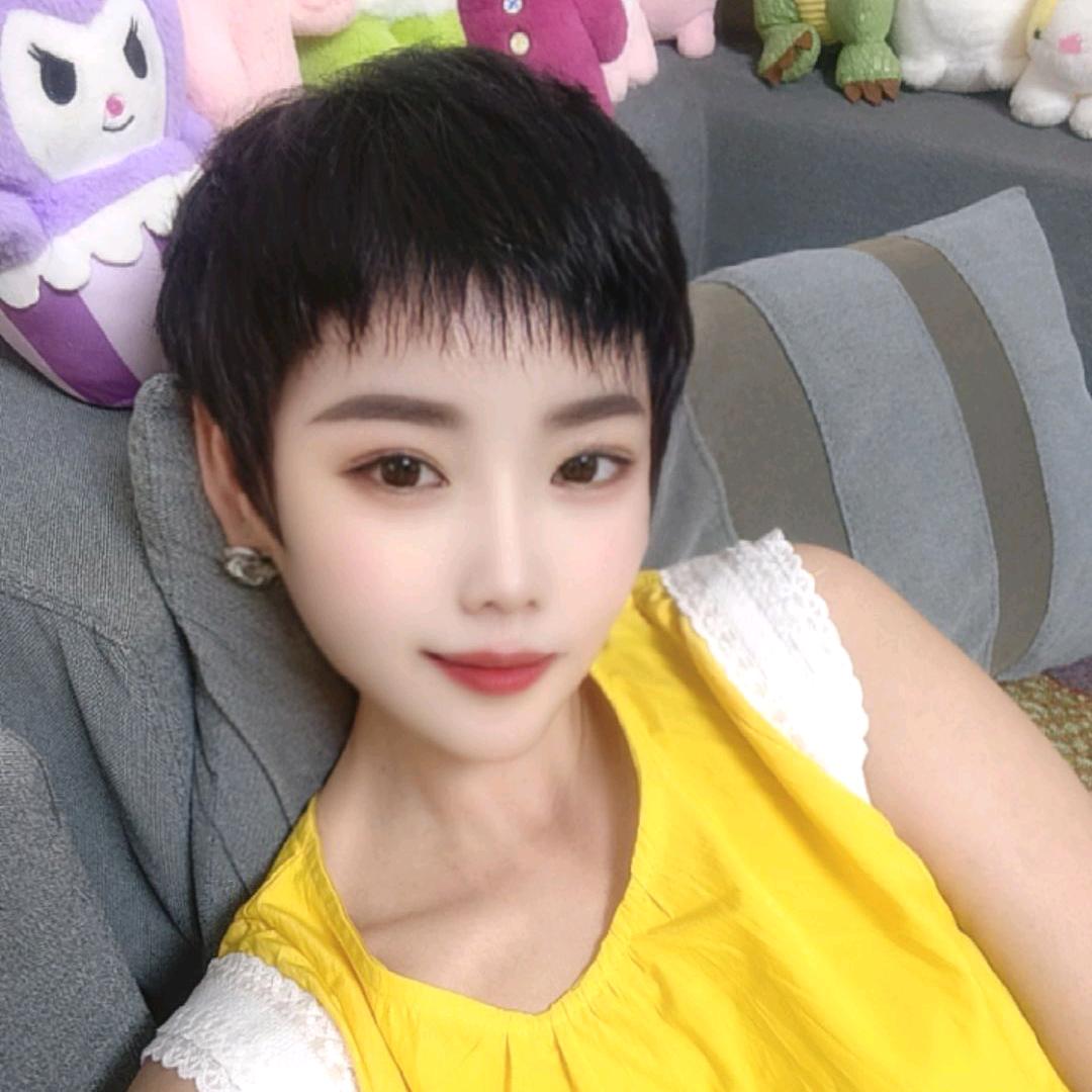 张☞丽