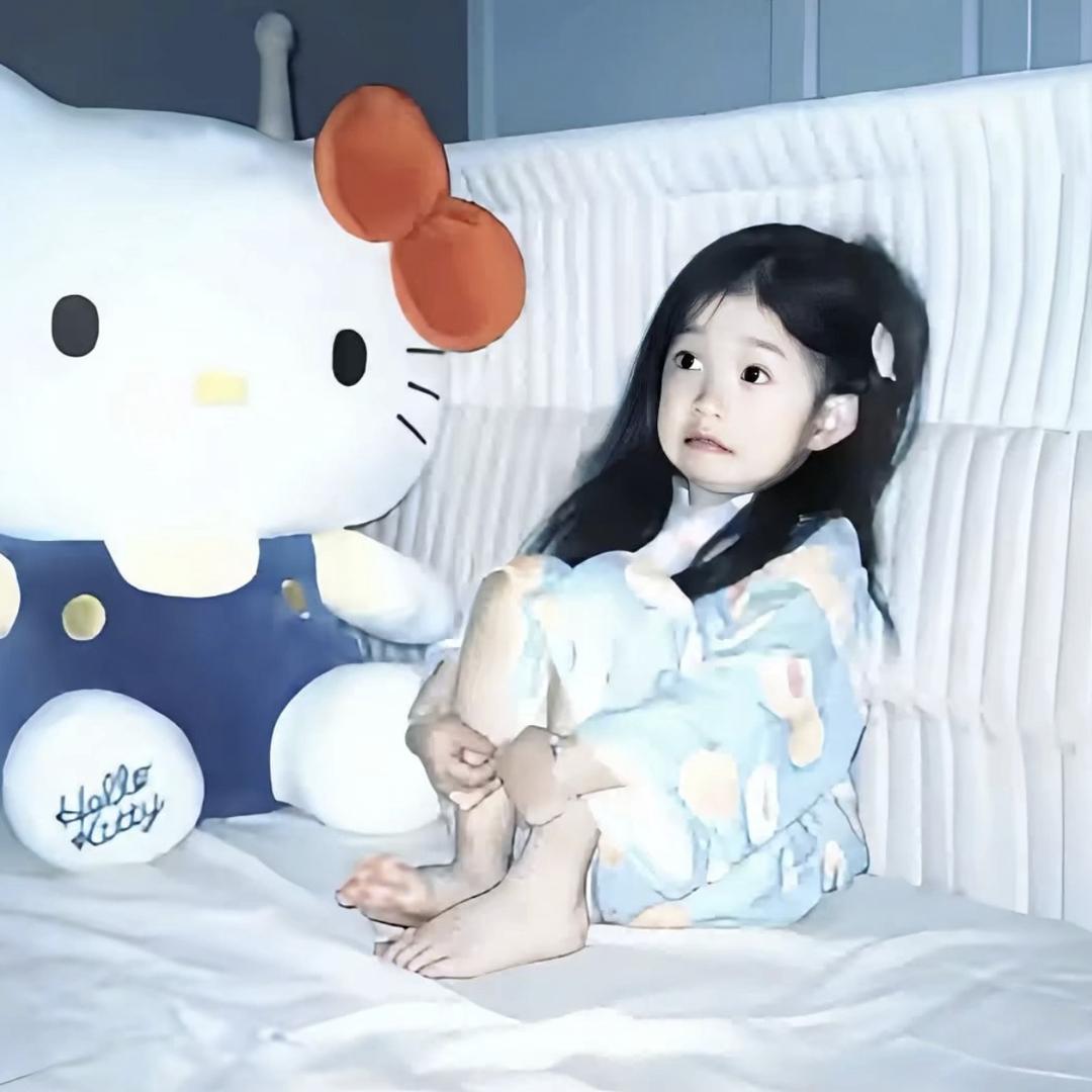 汪嘻嘻.