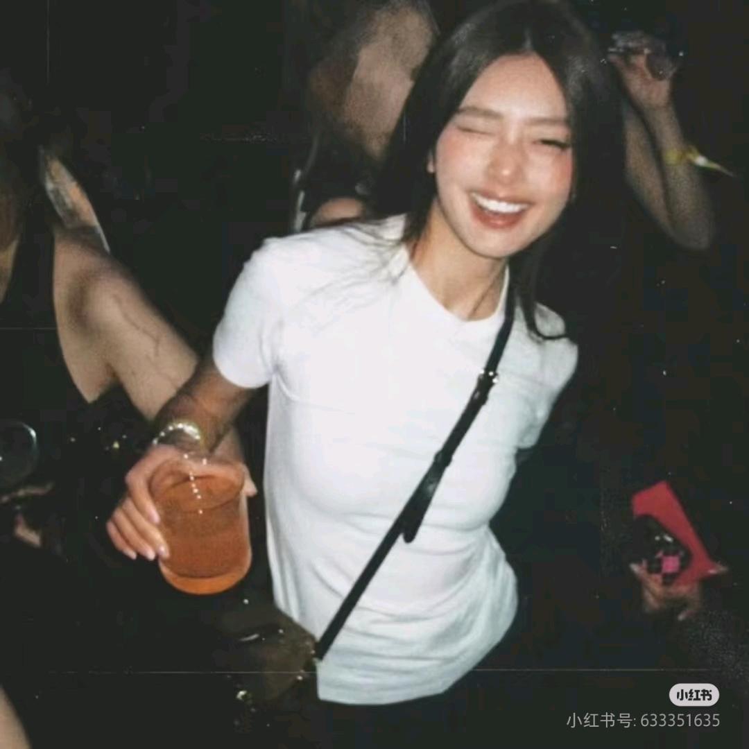 爱因斯瑶👑  等5.99万人