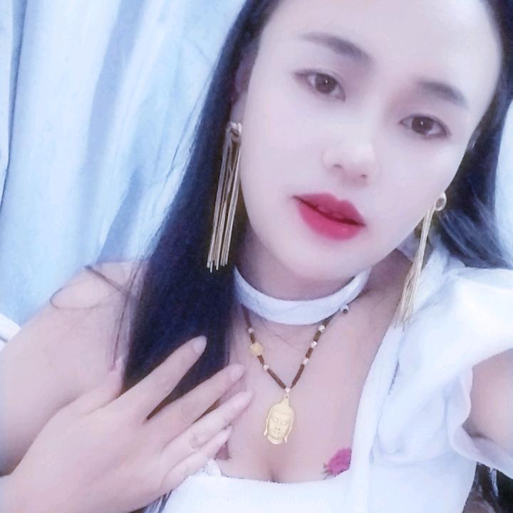 镇雄情情