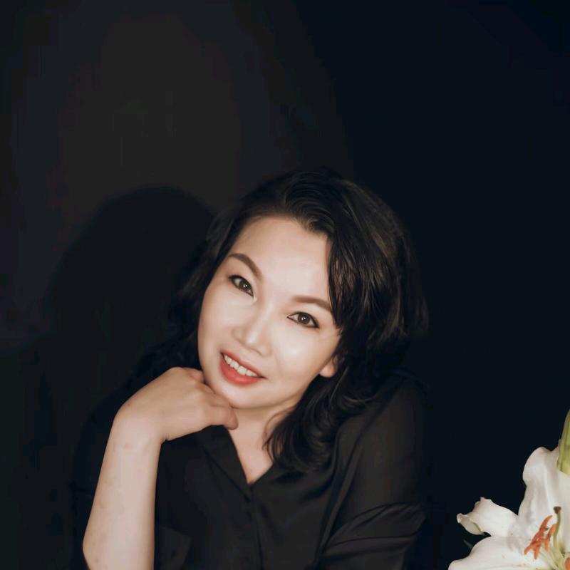 幸福的阿莲头像