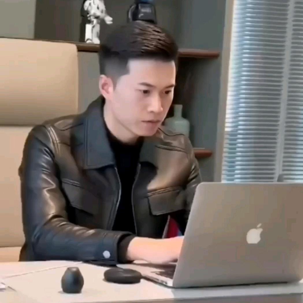 黄三斤