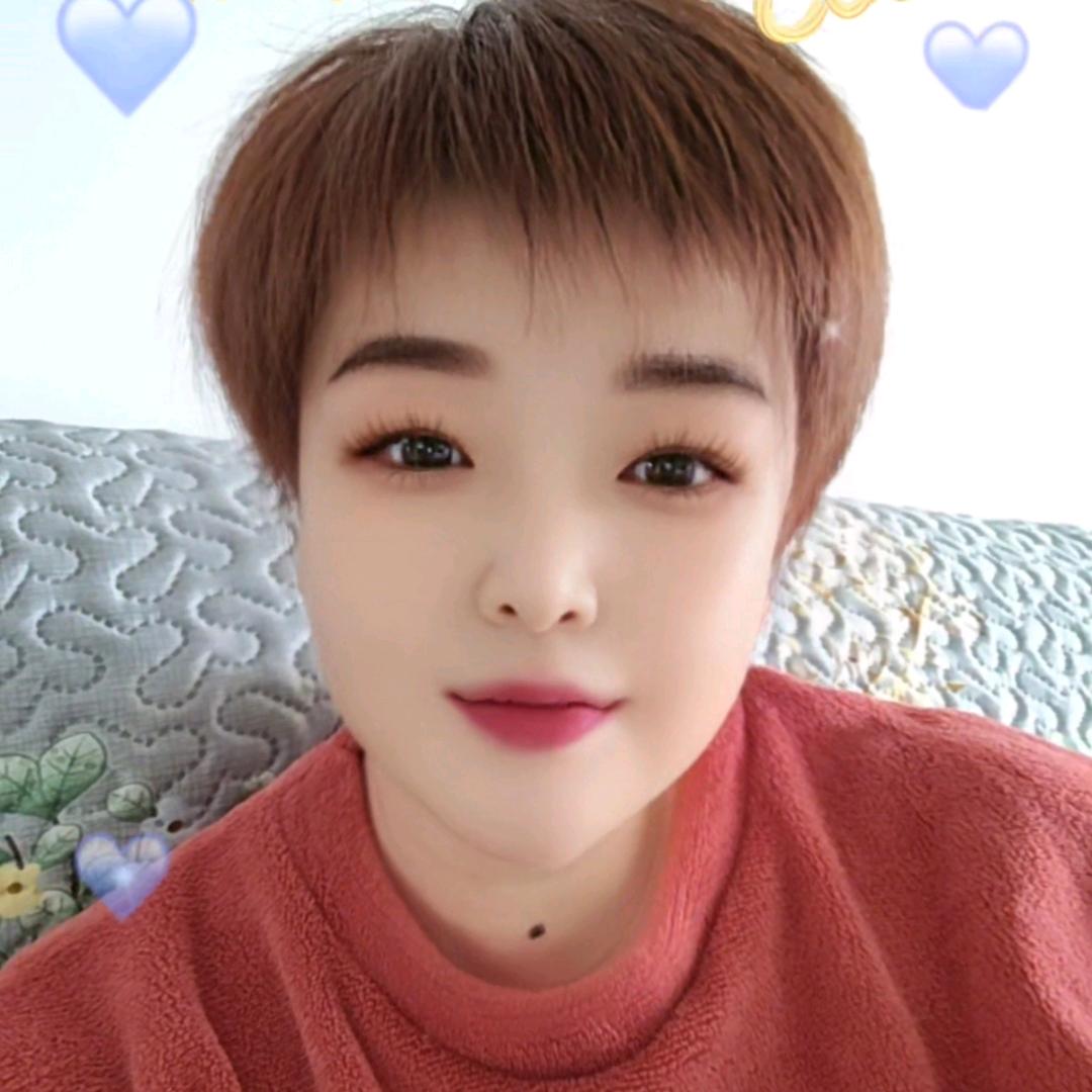 💞᪲伪装的坚强꧔ꦿ℘