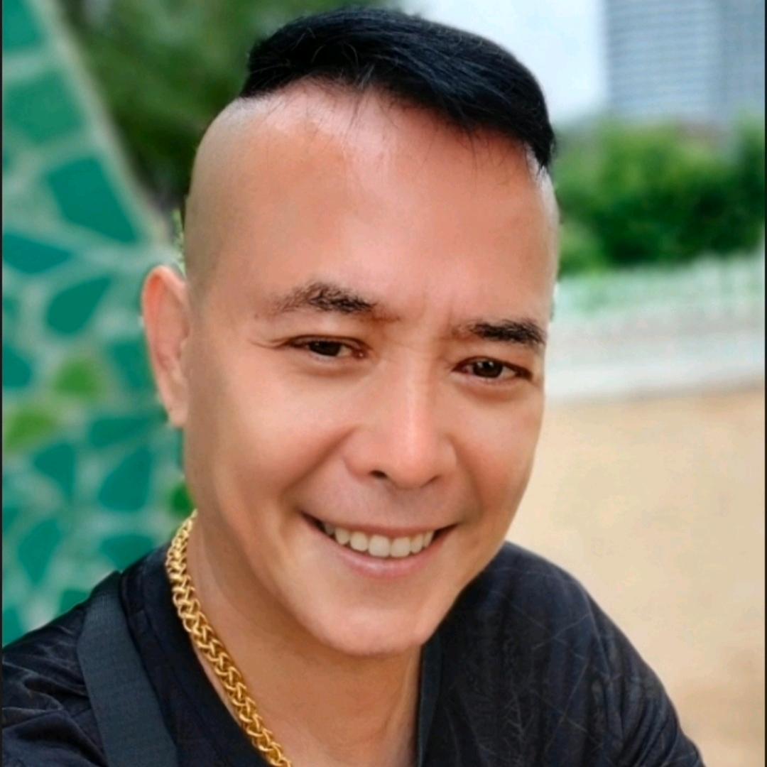 阳。。。。光