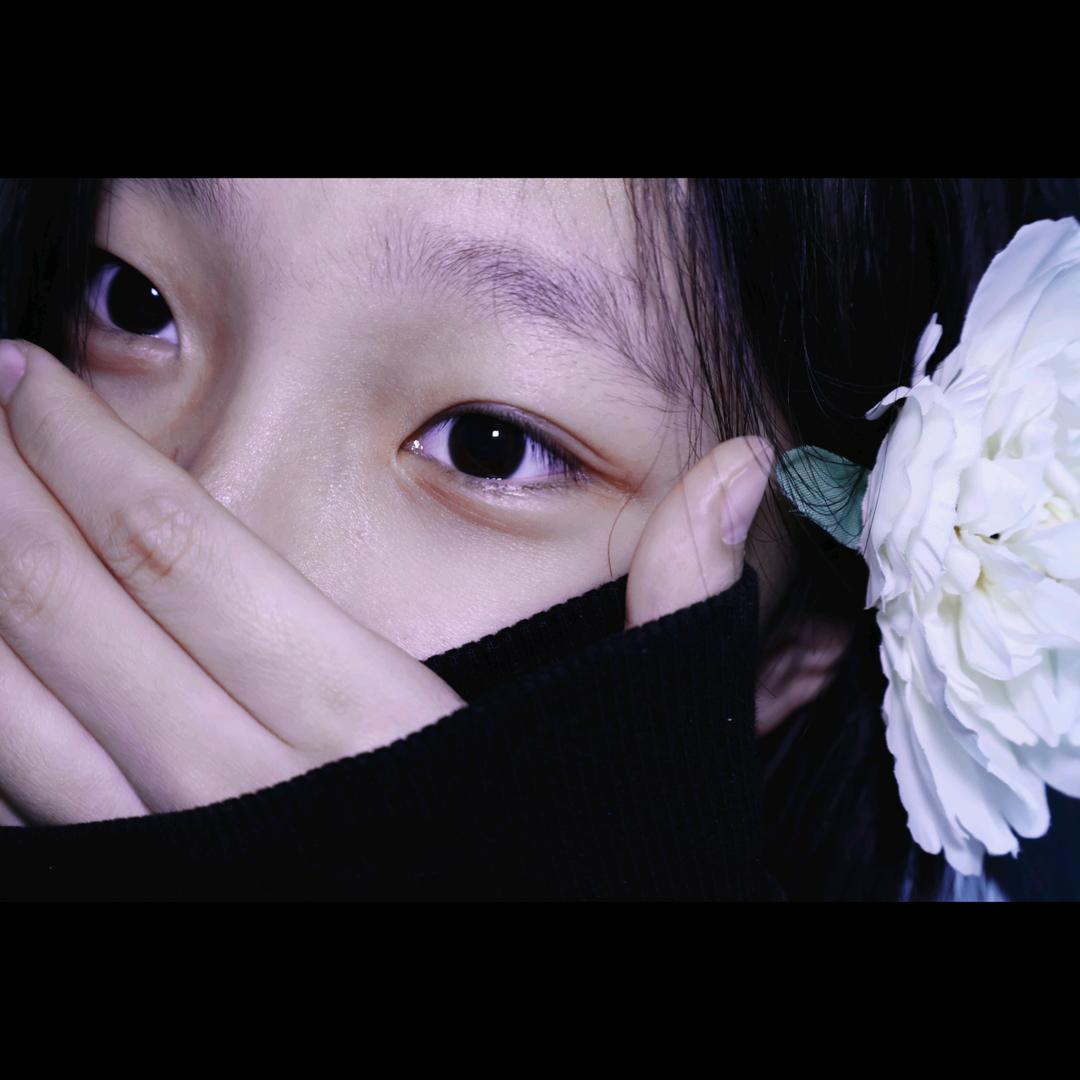 Daisy斐