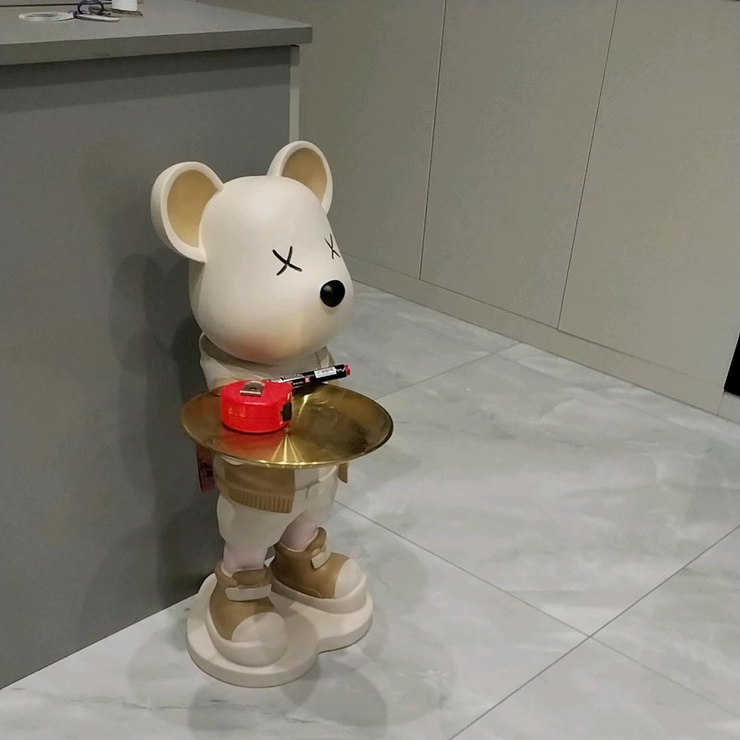 专业吊顶子刮腻子