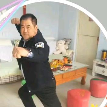 潜伏的爱