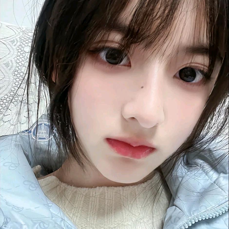 秀秀穿搭