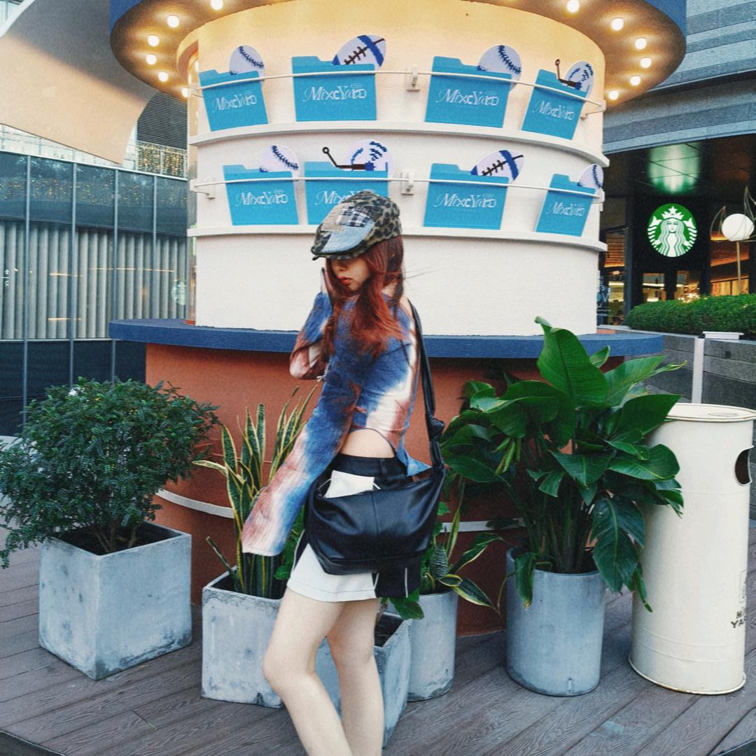 April庄
