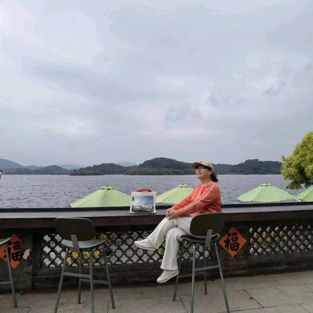 白山胖姐