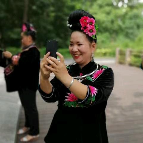 小江苗妹特产