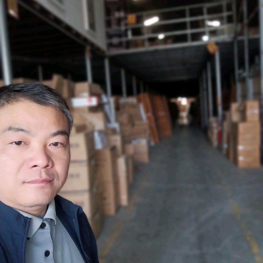 @叶公好门-防盗门工厂库房捡漏