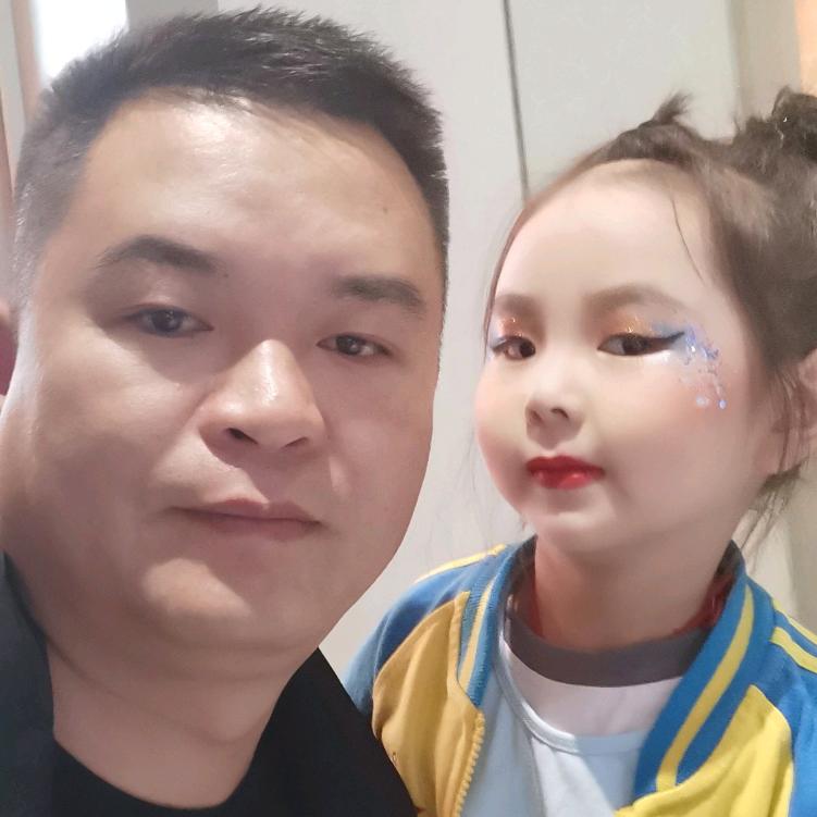 长顺县百岁紫王葡萄果园