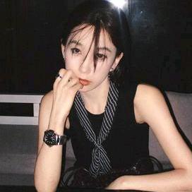 马玉星-精致穿搭