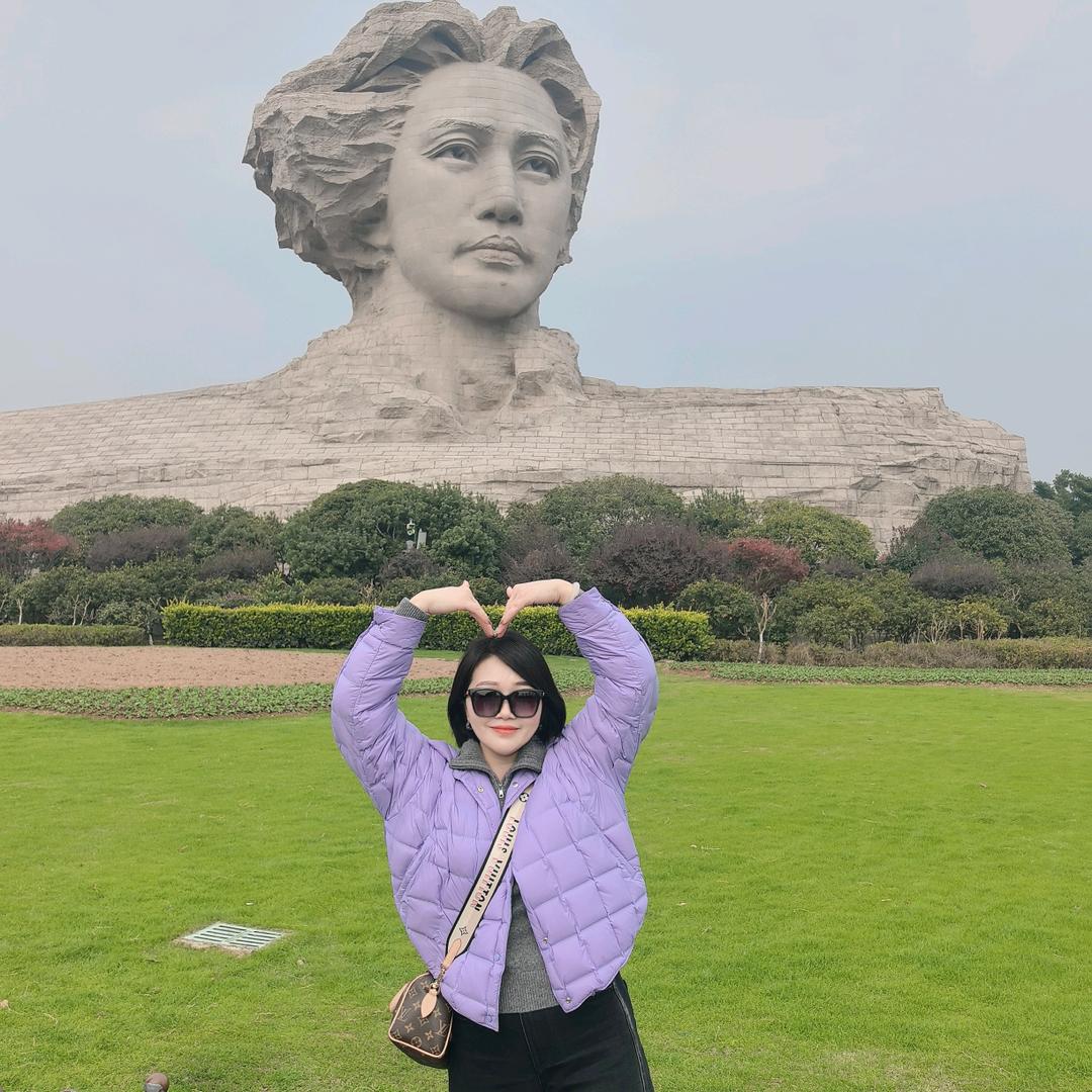 ᥫᩣ 廖·佳乐🍹̥⃝ʺ̤