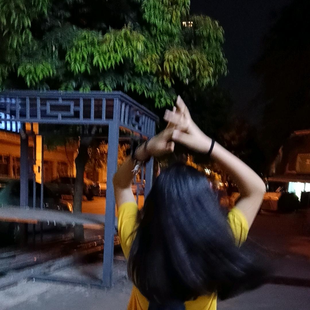 美女妈妈头像