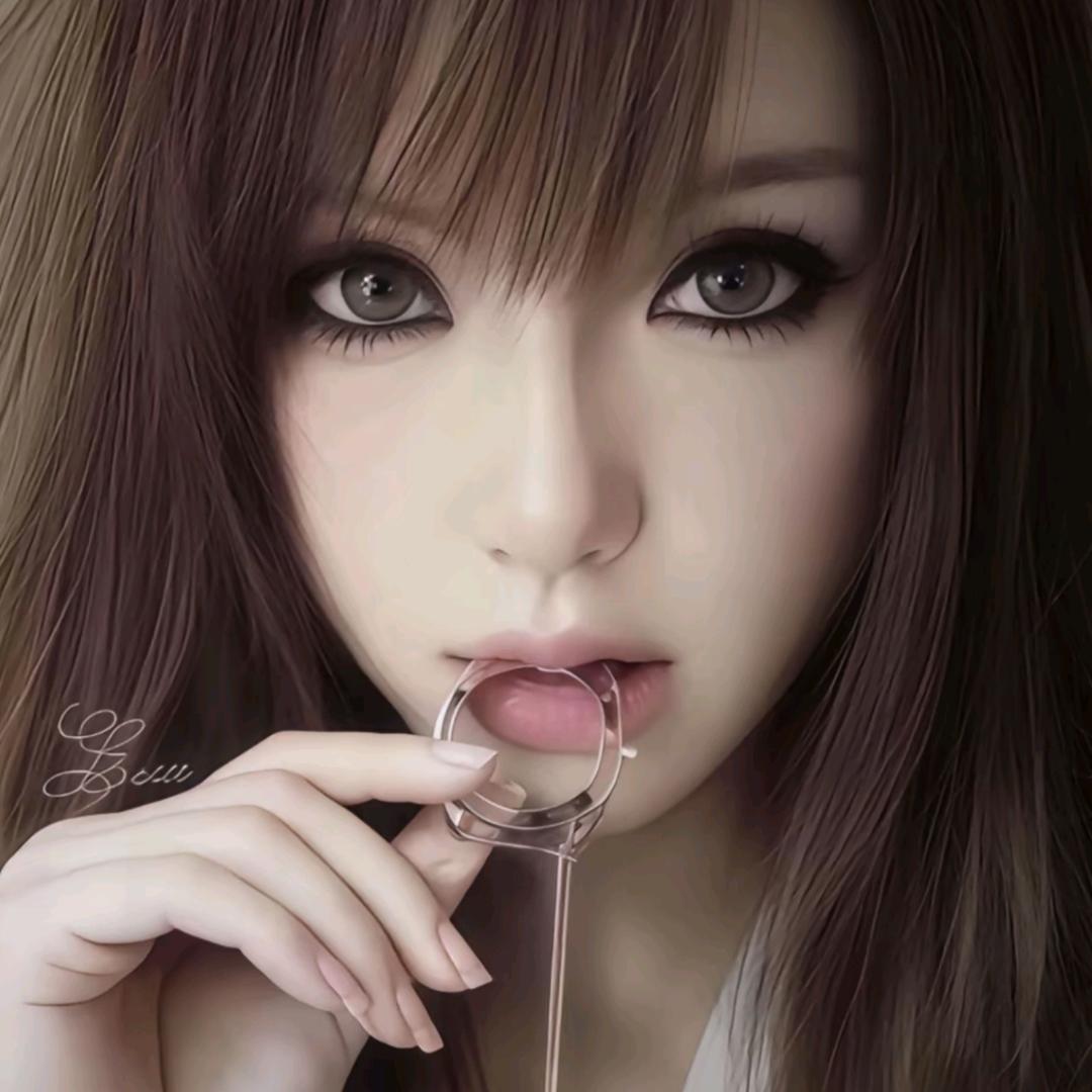 女