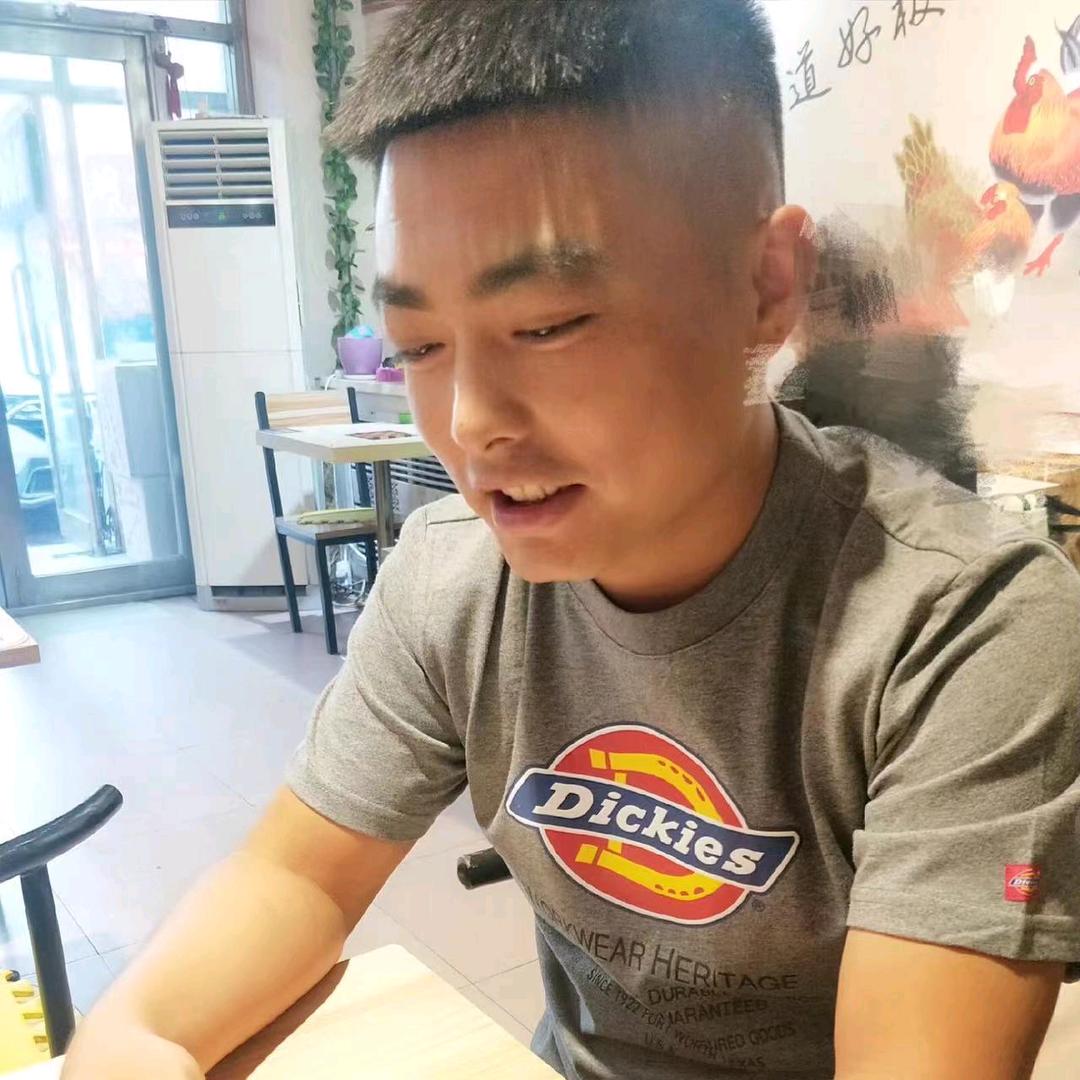 💥王哪跑^