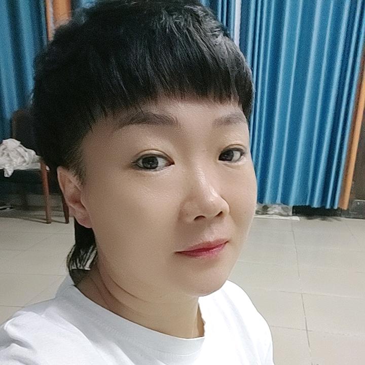 霞姐幸福一家人