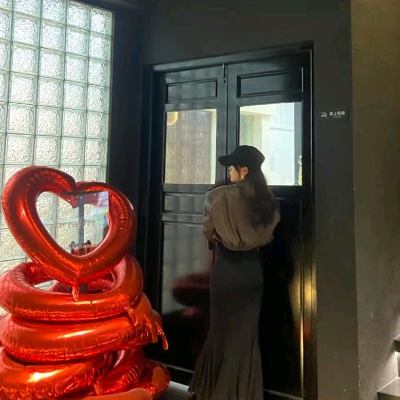 关你什么柿 🍅