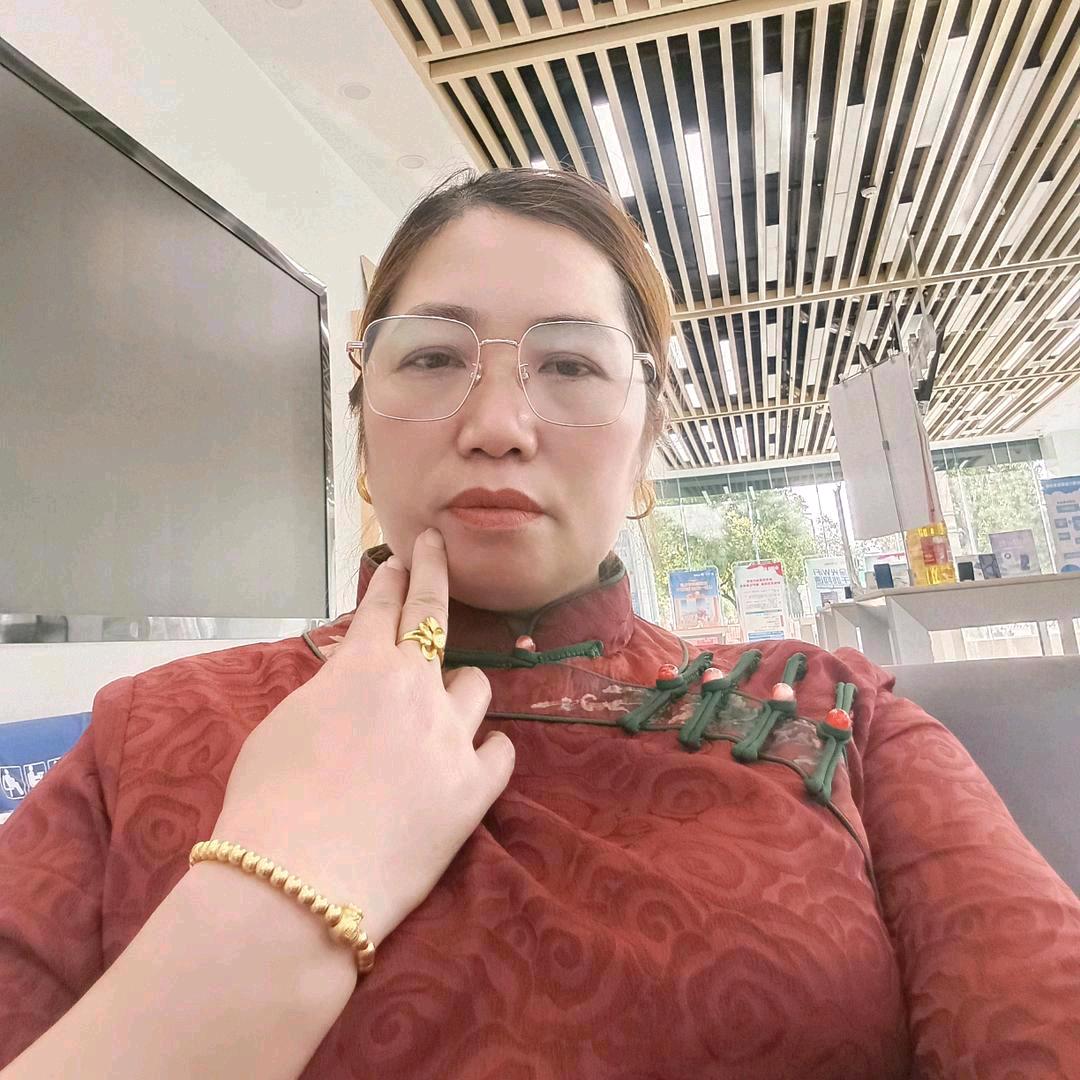 钢筋艾妹