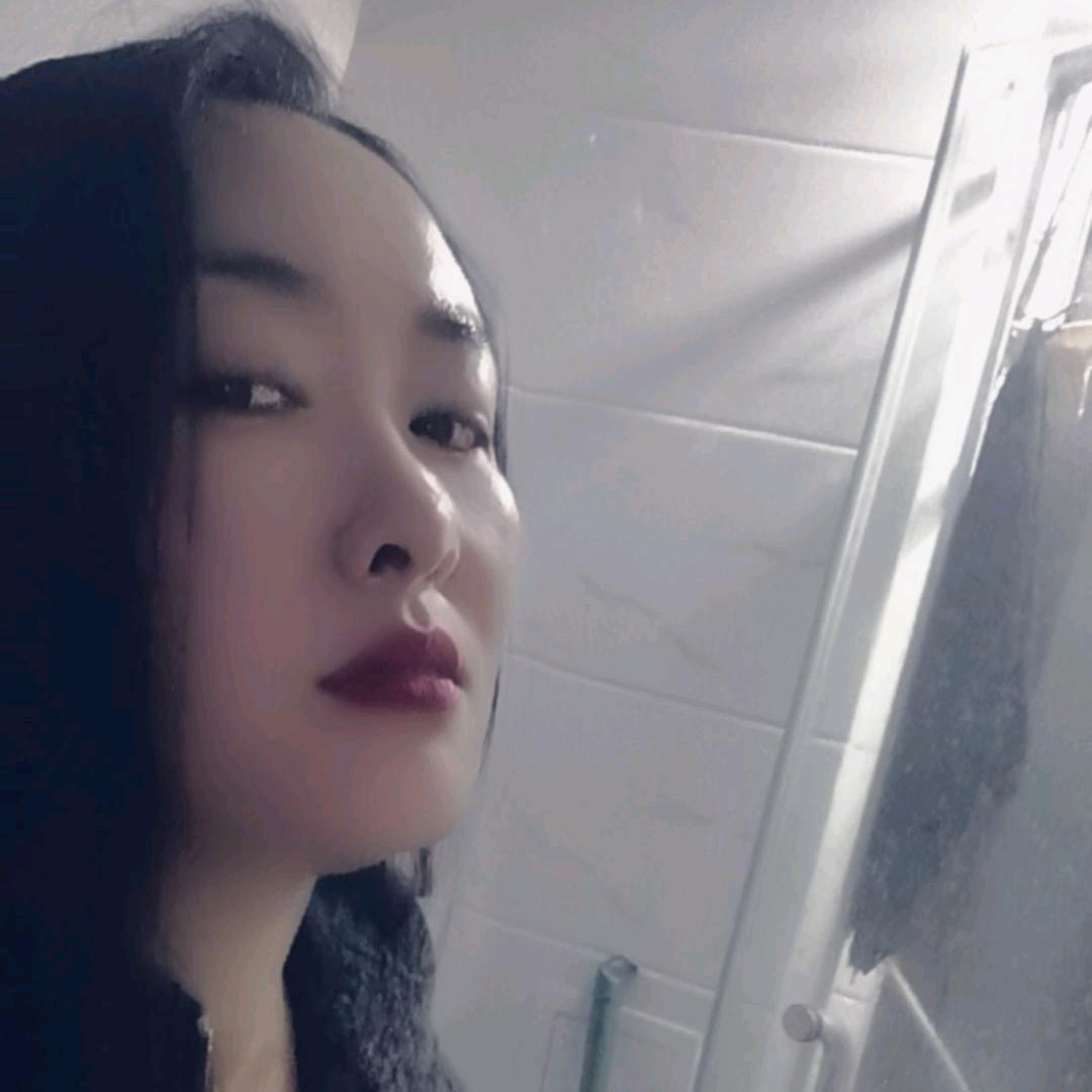 跳舞的草