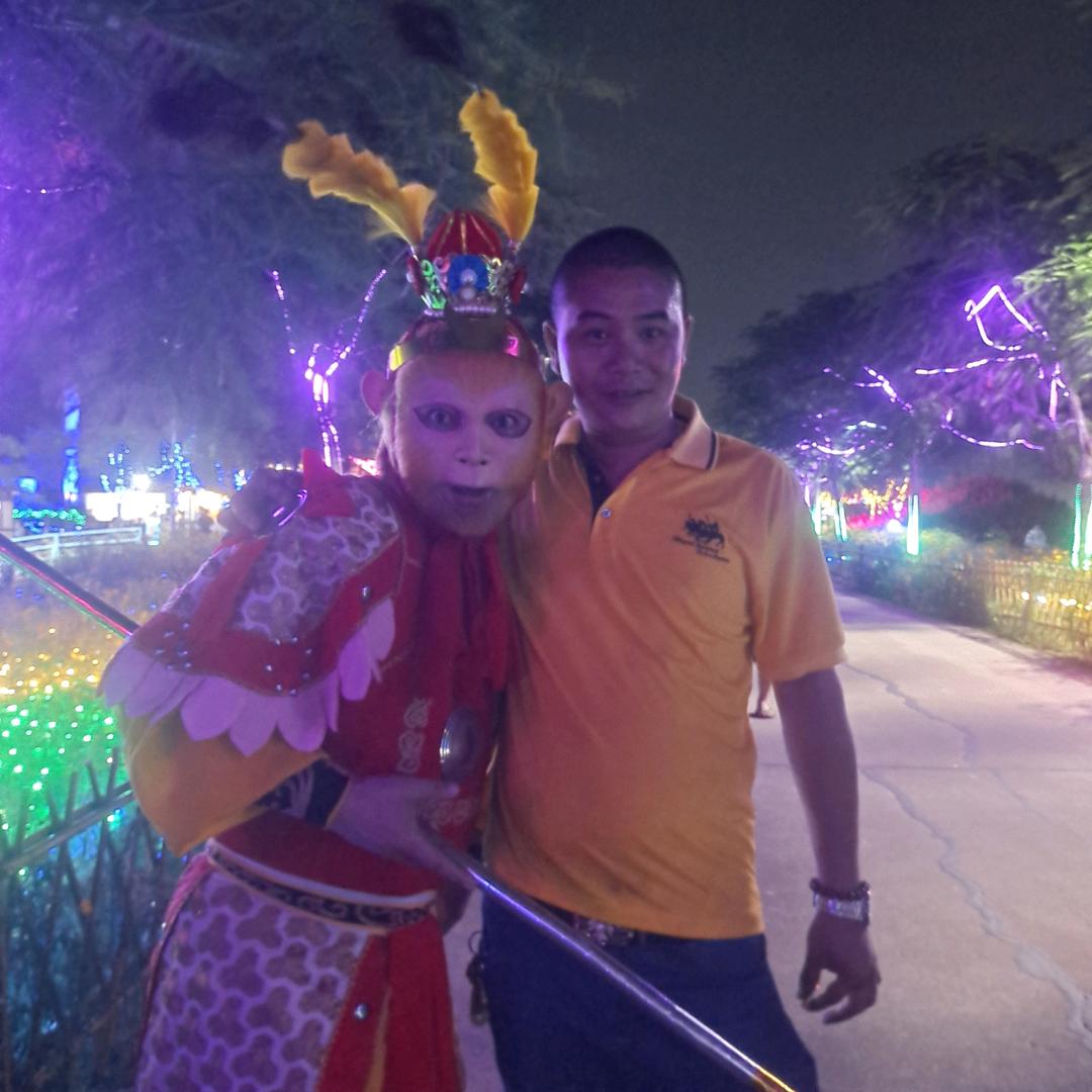 广东～四川省，重庆市专线大巴车